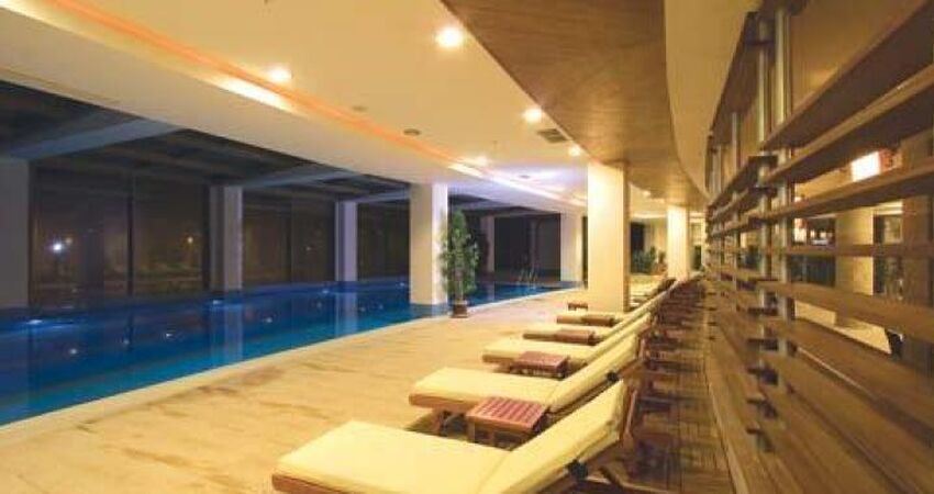 FAME RESiDENCE LARA